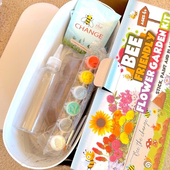 Brand New Easter Basket Friendship Bracelet Kit Cat Lamp Garden Kit Eggs Grass - Picture 10 of 15